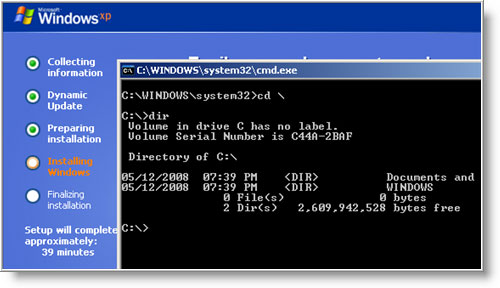 Командная строка и диспетчер задач во время установки Windows XP