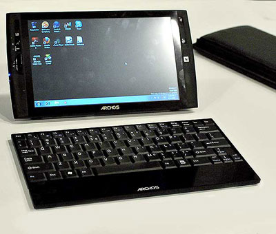 9" планшетник от Archos с Windows 7 Starter Edition