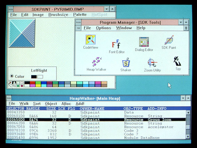 1990: Windows 3.0