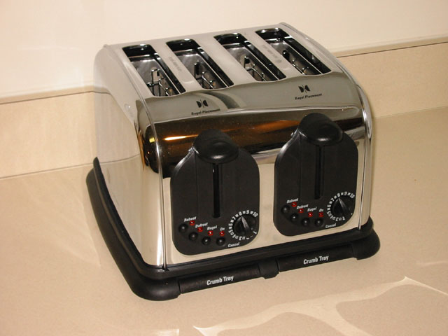 Toaster PC – тостер