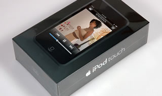 Первый iPod Touch 8