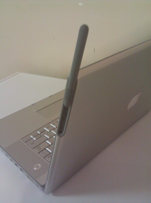 MacBook Pro со встроенным 3G