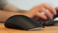 Microsoft Touch Mouse получила поддержку жестов Windows 8