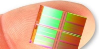 Самый маленький 128Gb чип флэш-памяти в мире