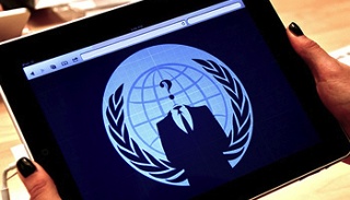 Anonymous: ФБР следит за пользователями Apple
